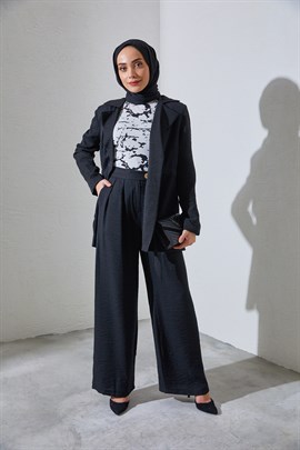 İndirimli Tesettür Giyim Modelleri | Moda Ala ile Şıklık Seninle | Belden Kuşaklı Ceket SiyahBelden Kuşaklı Ceket Siyah