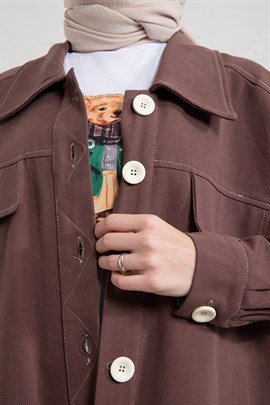 Düğme Detaylı Kot Ceket Kahverengi - Moda AlaDüğme Detaylı Kot Ceket Kahverengi