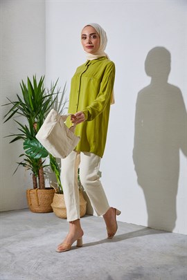 İndirimli Tesettür Giyim Modelleri | Moda Ala ile Şıklık Seninle | Düğmeli Tensel Gömlek YeşilDüğmeli Tensel Gömlek Yeşil